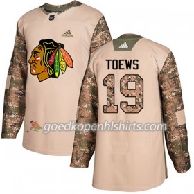 Chicago Blackhawks Jonathan Toews 19 Adidas 2017-2018 Camo Veterans Day Practice Authentic Shirt - Mannen